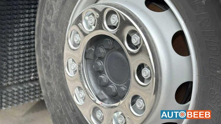 Tractor Unit Mercedes Benz 2017