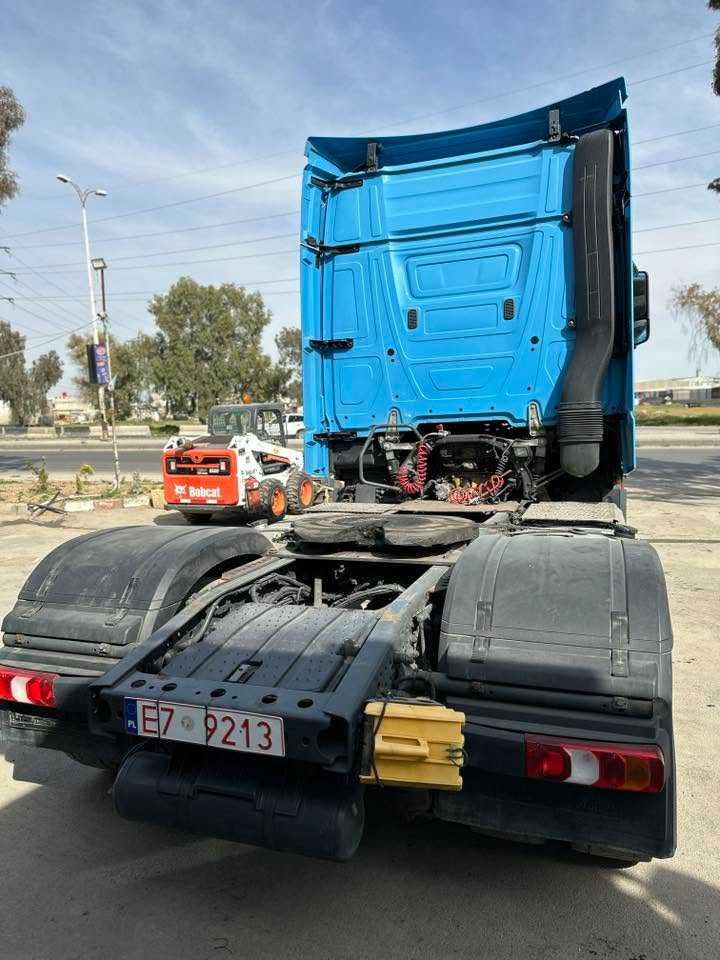 Tractor Unit Mercedes Benz 2017