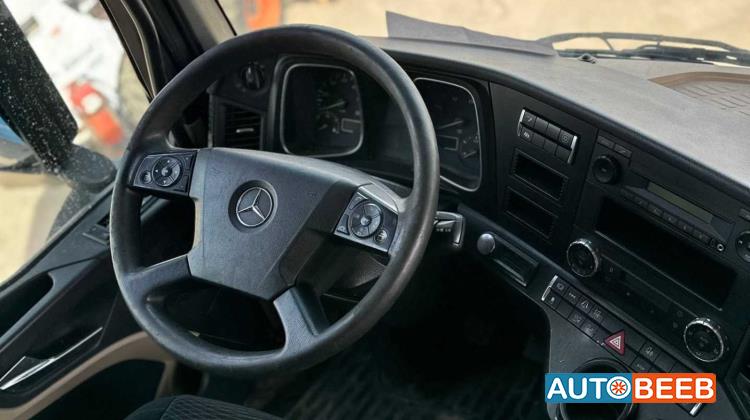 Tractor Unit Mercedes Benz 2017