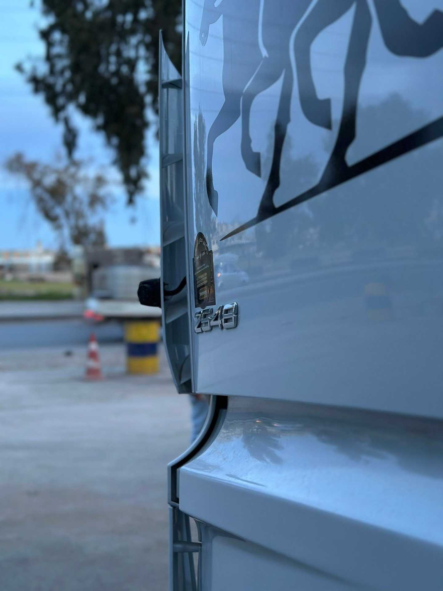 Tractor Unit Mercedes Benz 2018