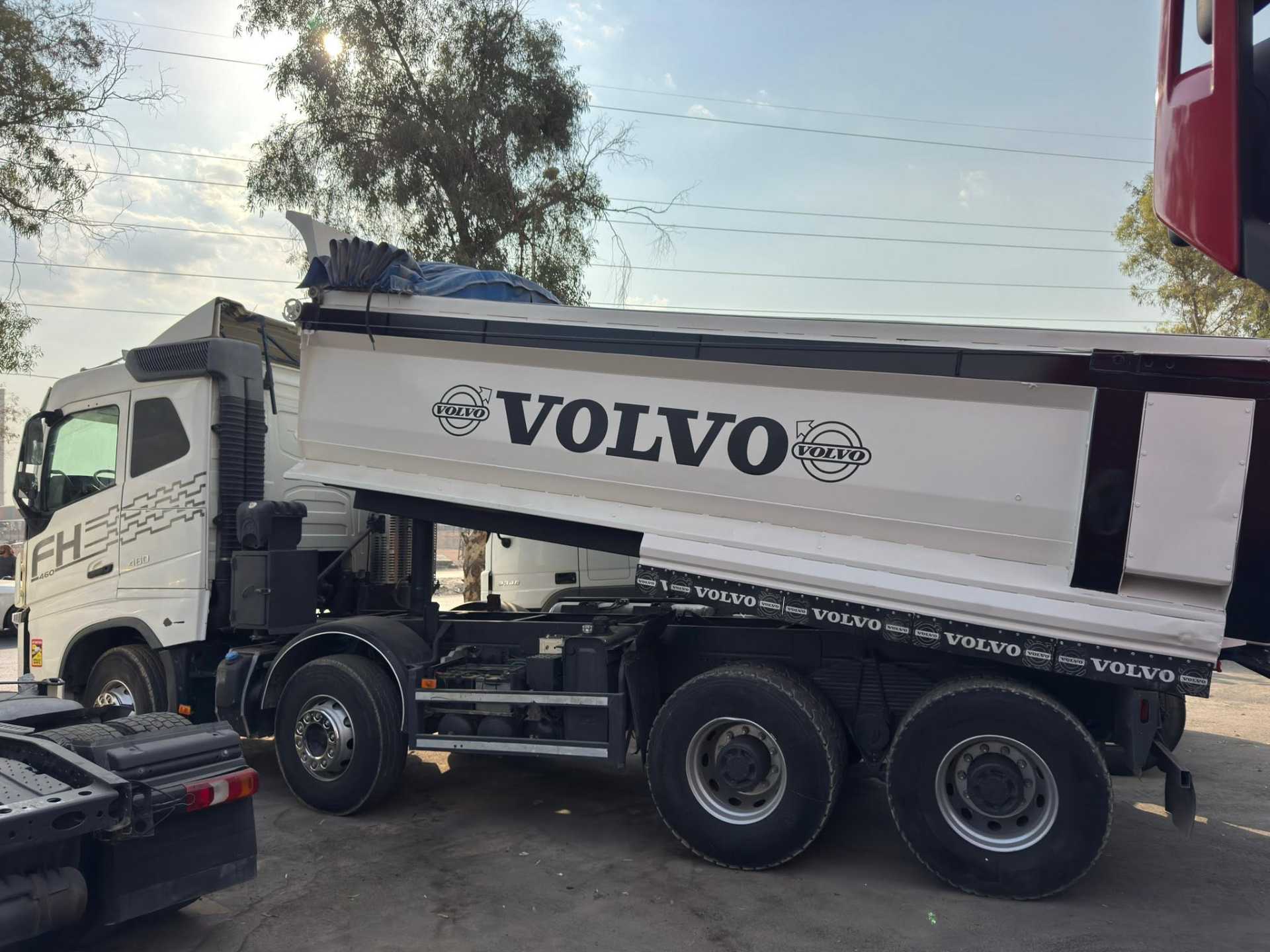 Tipper Volvo 2016