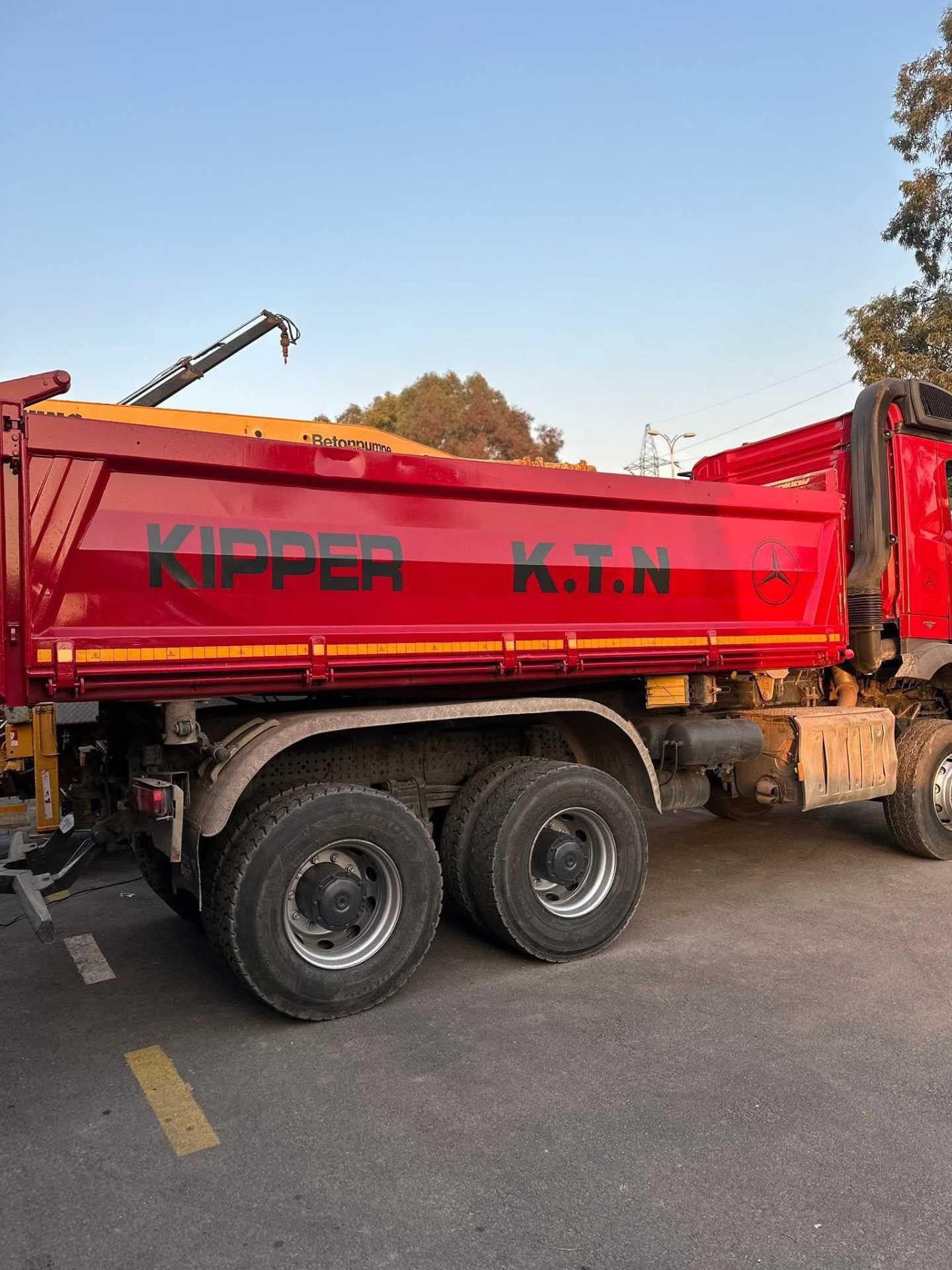 Tipper Mercedes Benz 2019