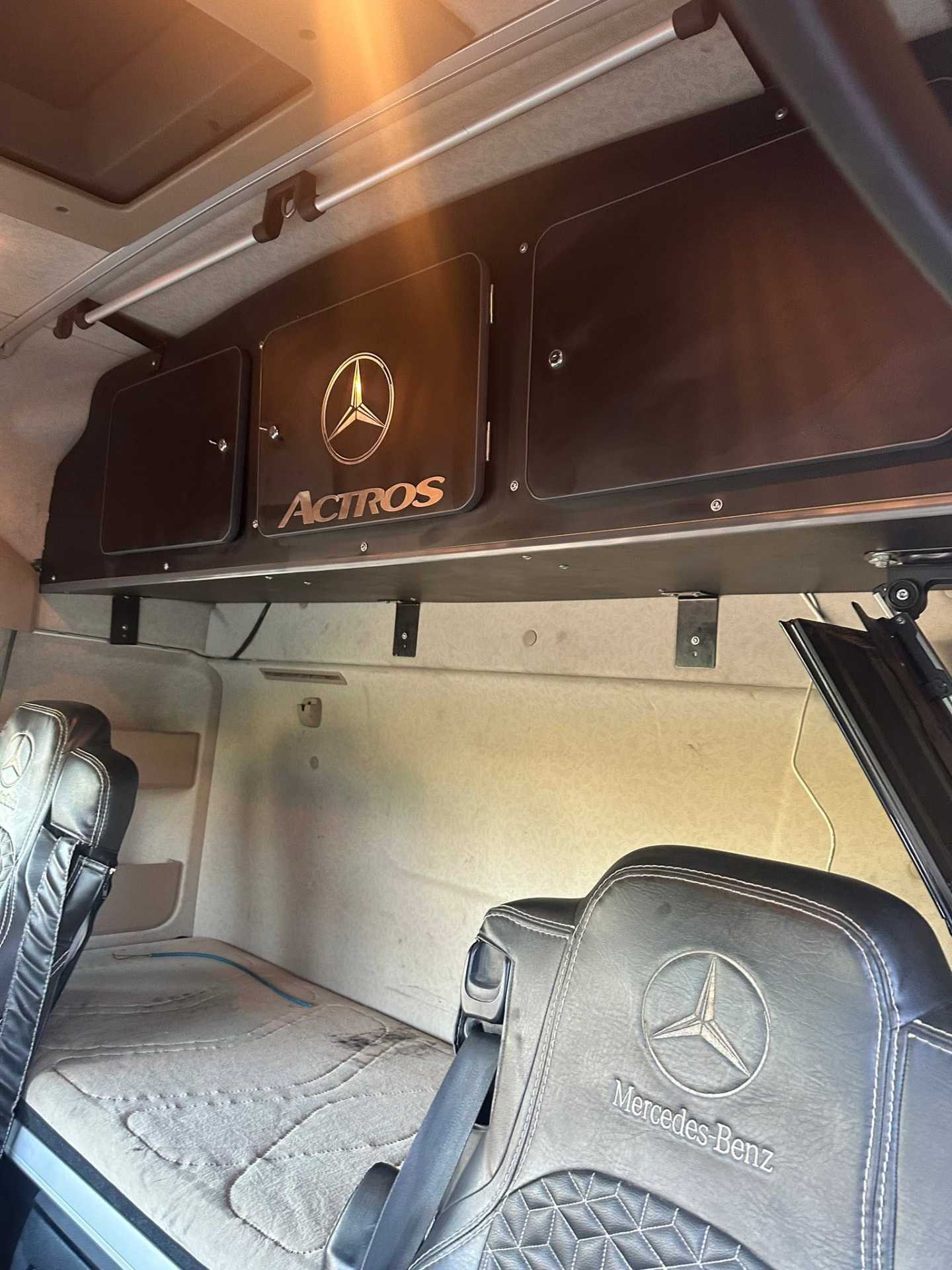 Tractor Unit Mercedes Benz 2019
