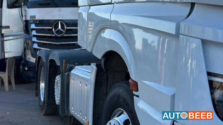 Tractor Unit Mercedes Benz 2019