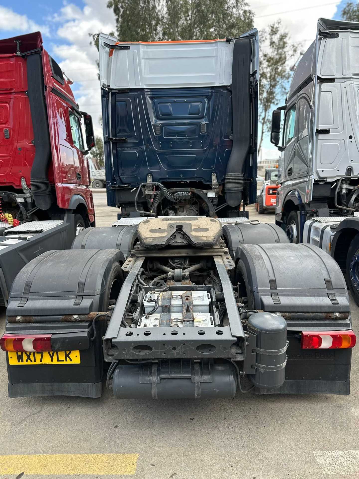 Tractor Unit Mercedes Benz 2017