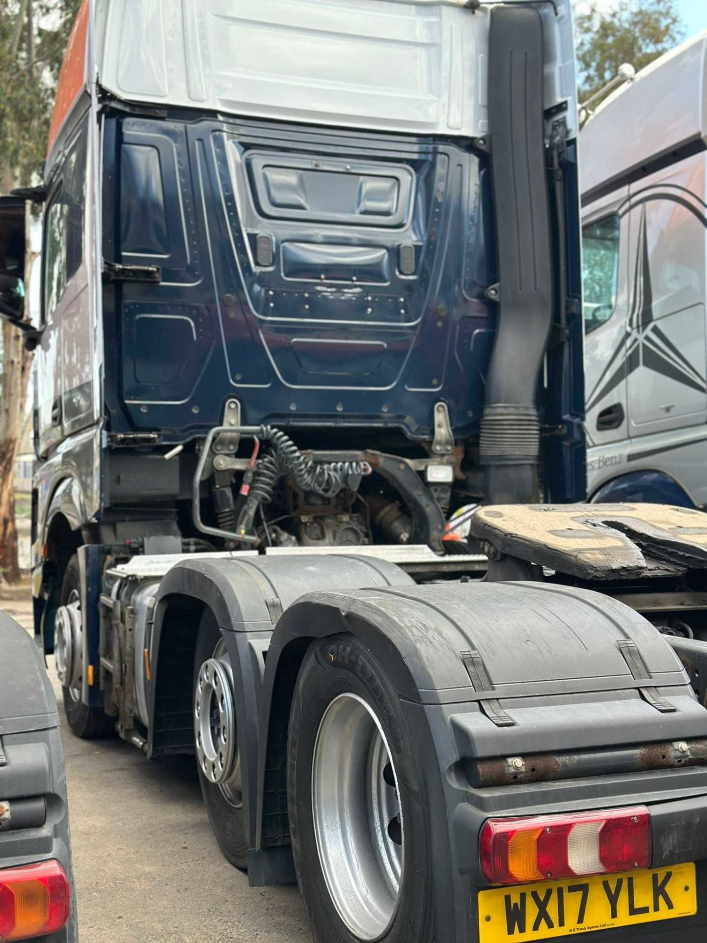 Tractor Unit Mercedes Benz 2017