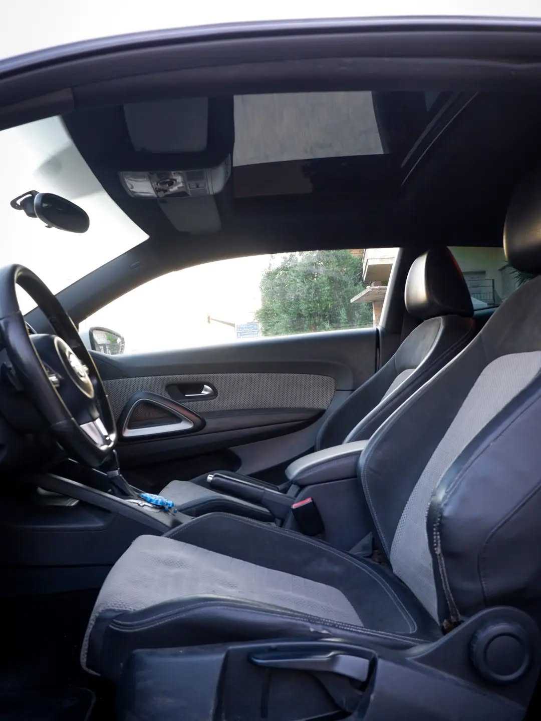 Volkswagen Scirocco 2011