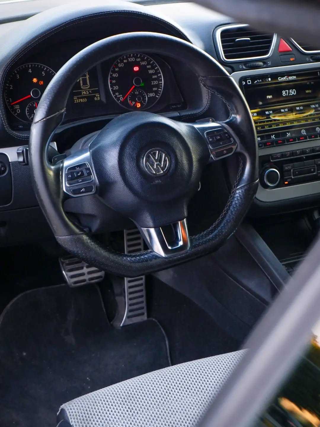 Volkswagen Scirocco 2011