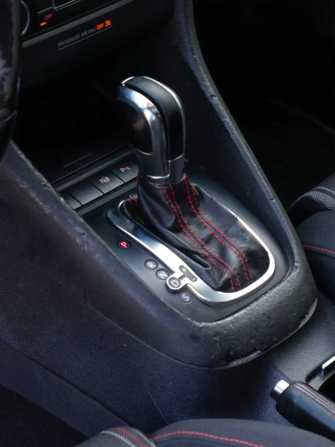 Volkswagen Golf GTI 2012