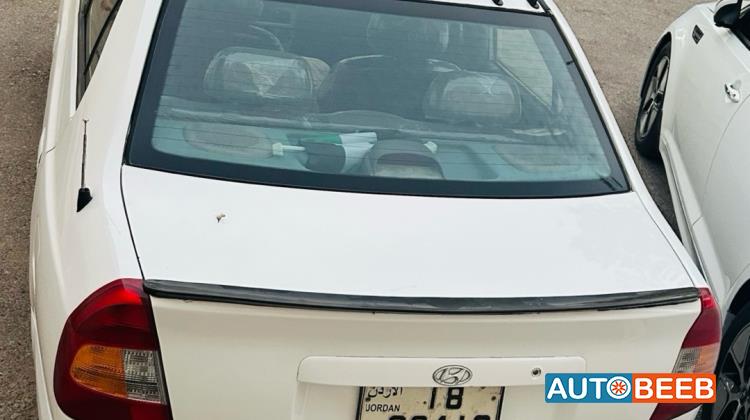 Hyundai Verna 2000