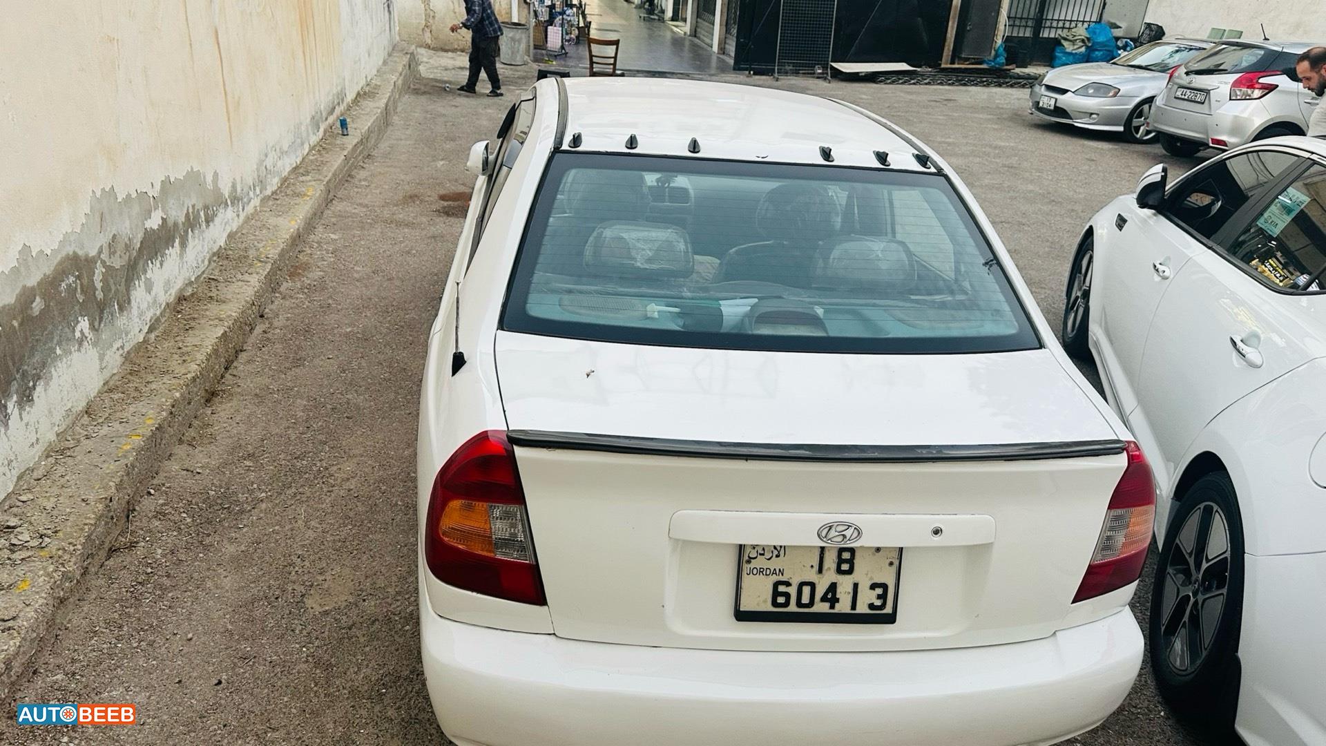 Hyundai Verna 2000
