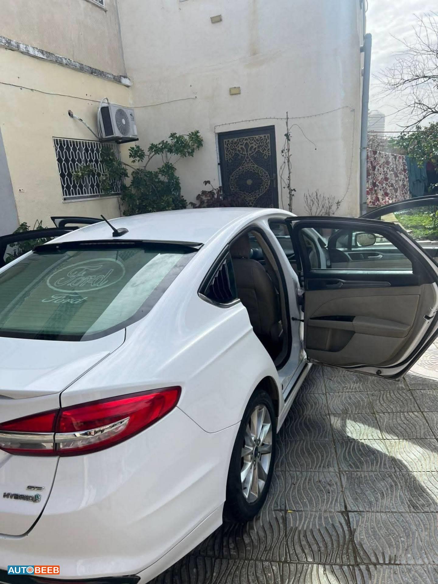 Ford Fusion 2017