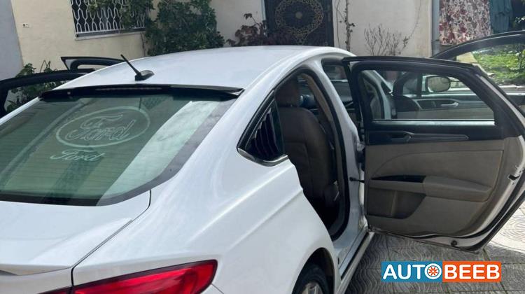 Ford Fusion 2017