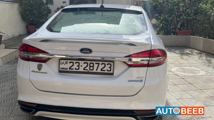 Ford Fusion 2017