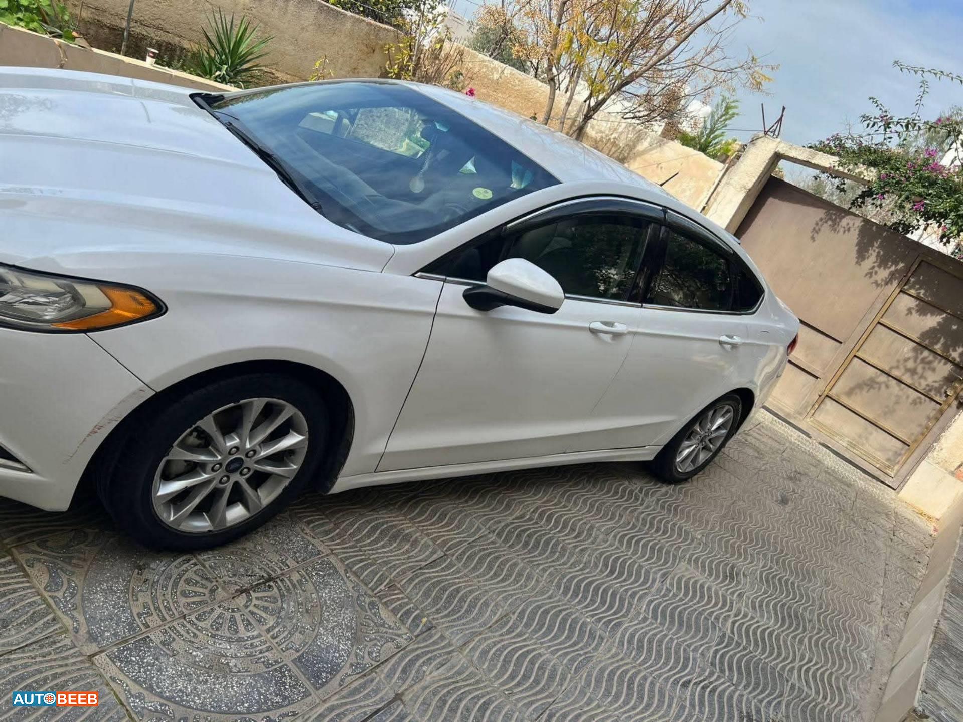 Ford Fusion 2017