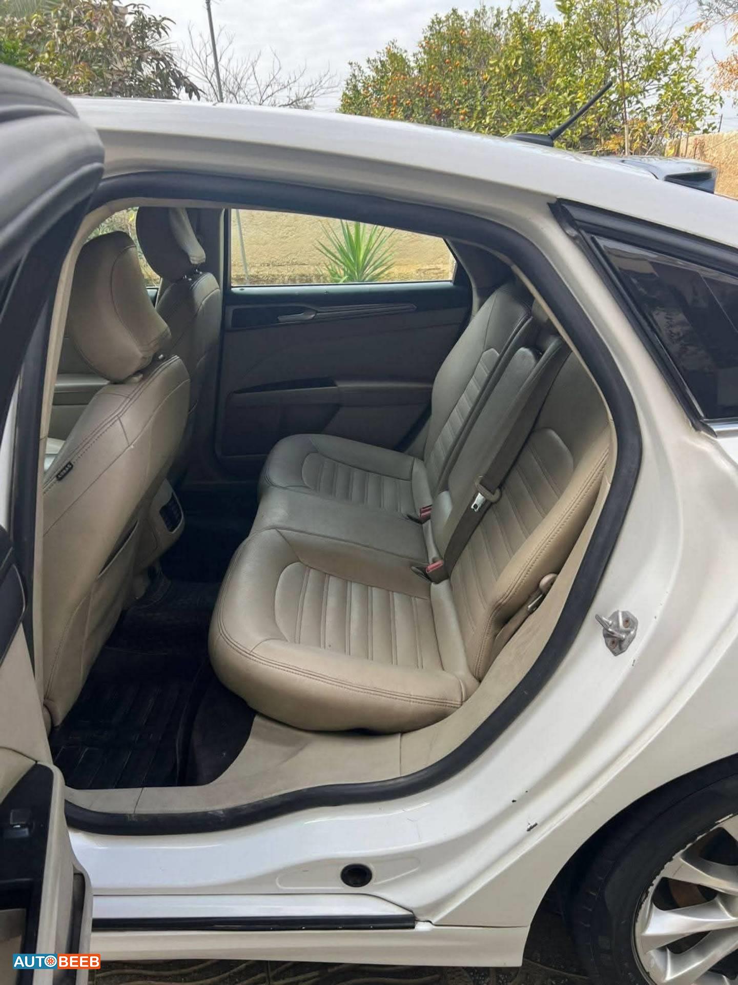 Ford Fusion 2017