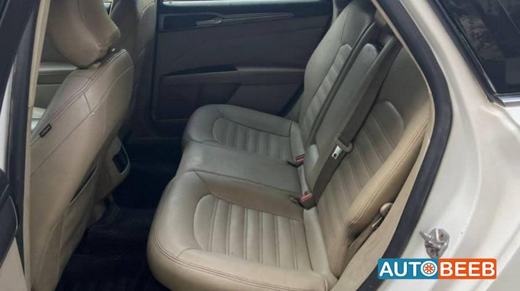 Ford Fusion 2017