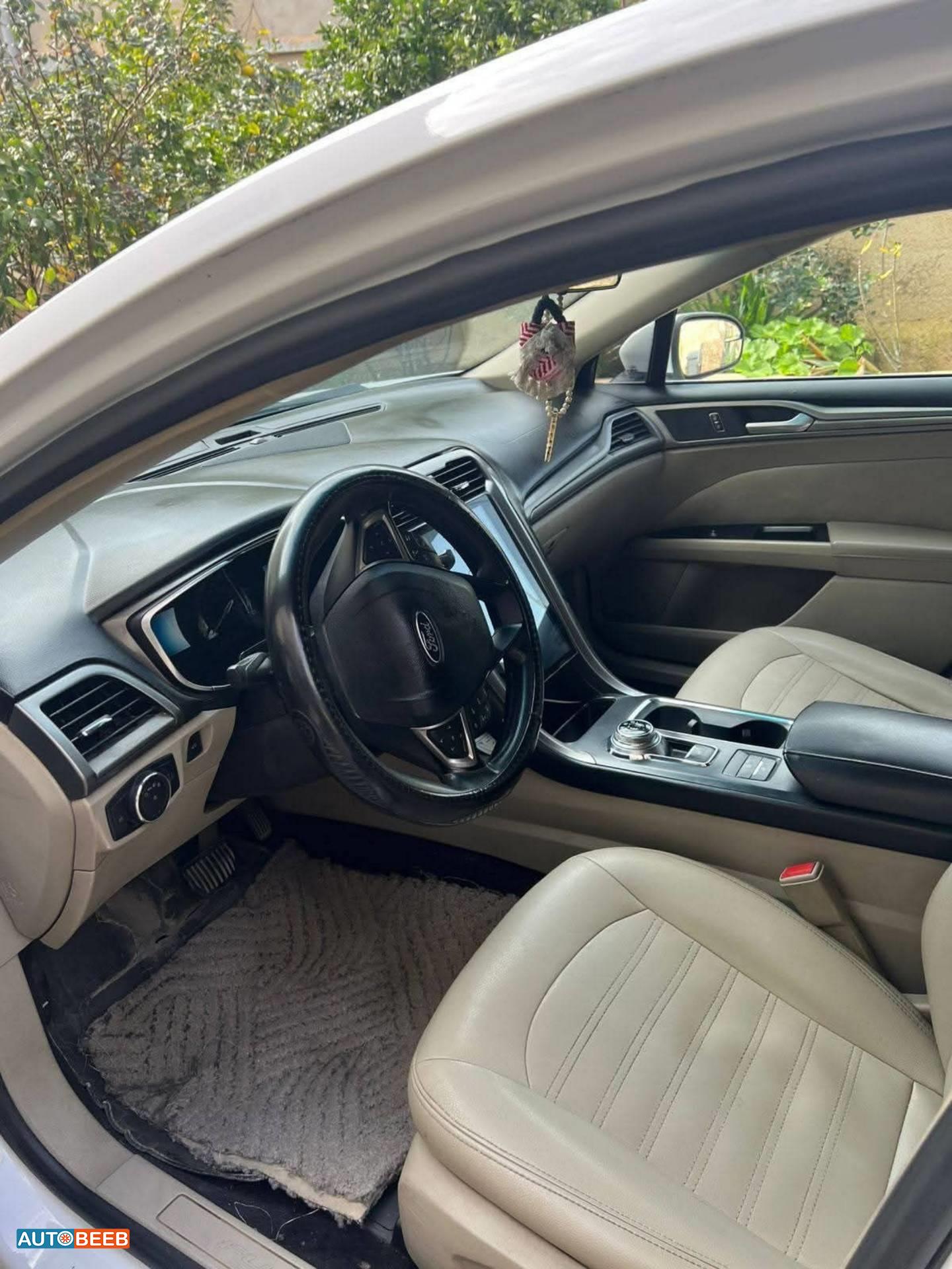 Ford Fusion 2017