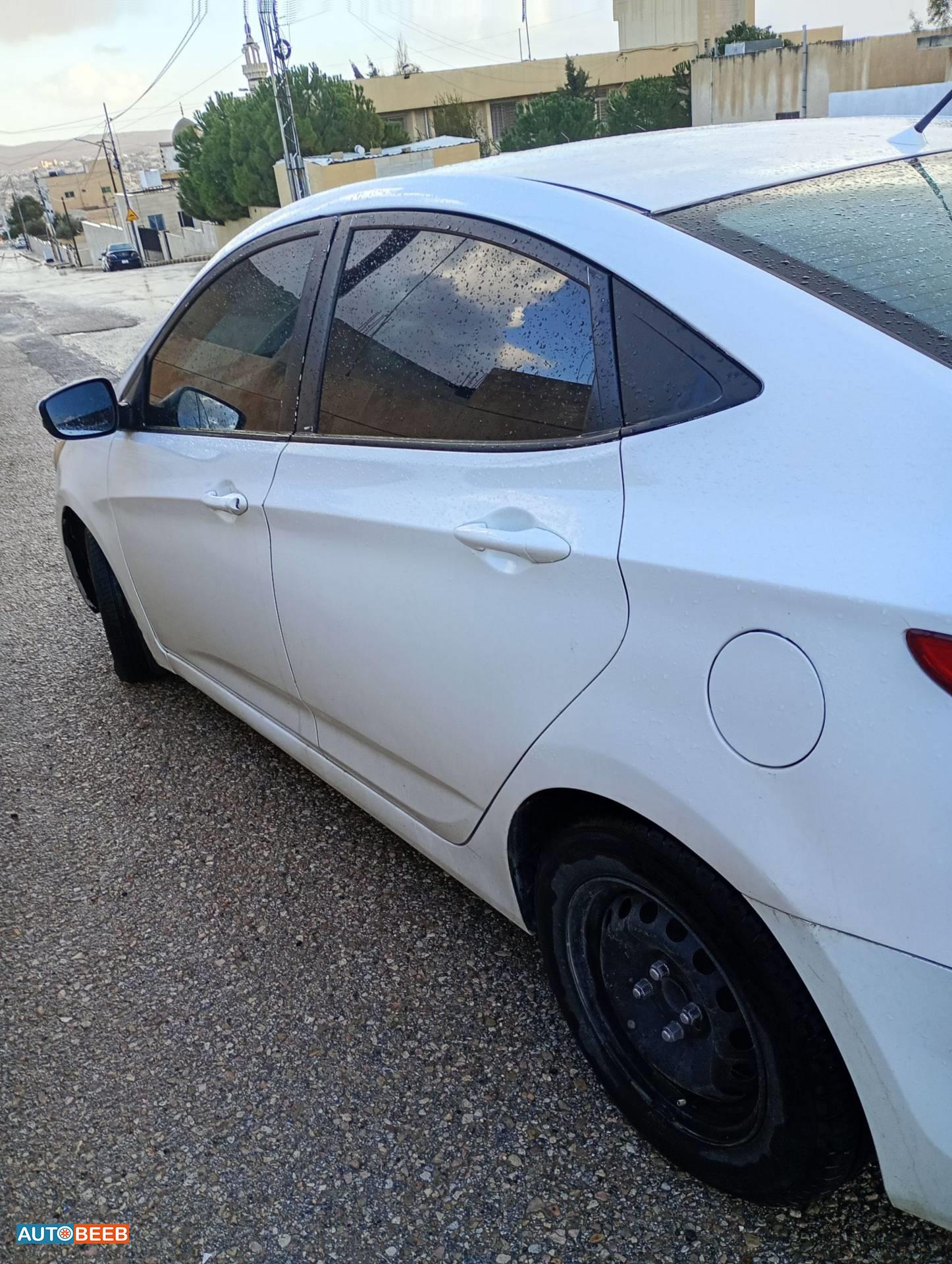 هيونداي اكسنت 2013