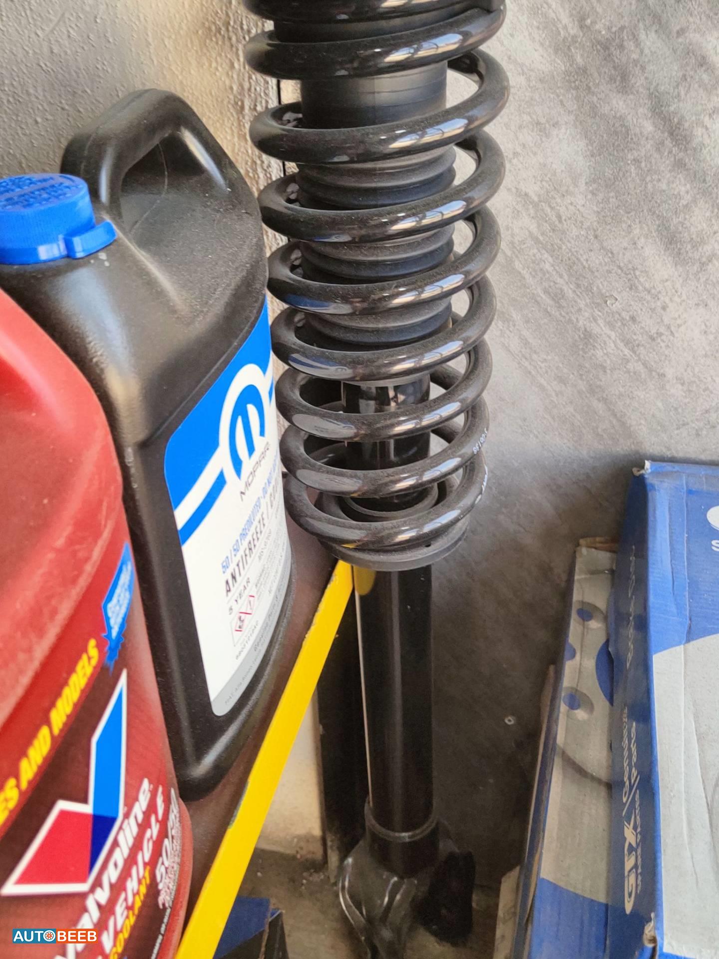  Shock Absorber Jeep Grand Cherokee