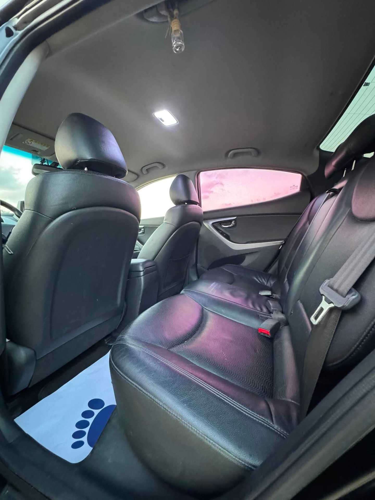 Hyundai Avante 2011