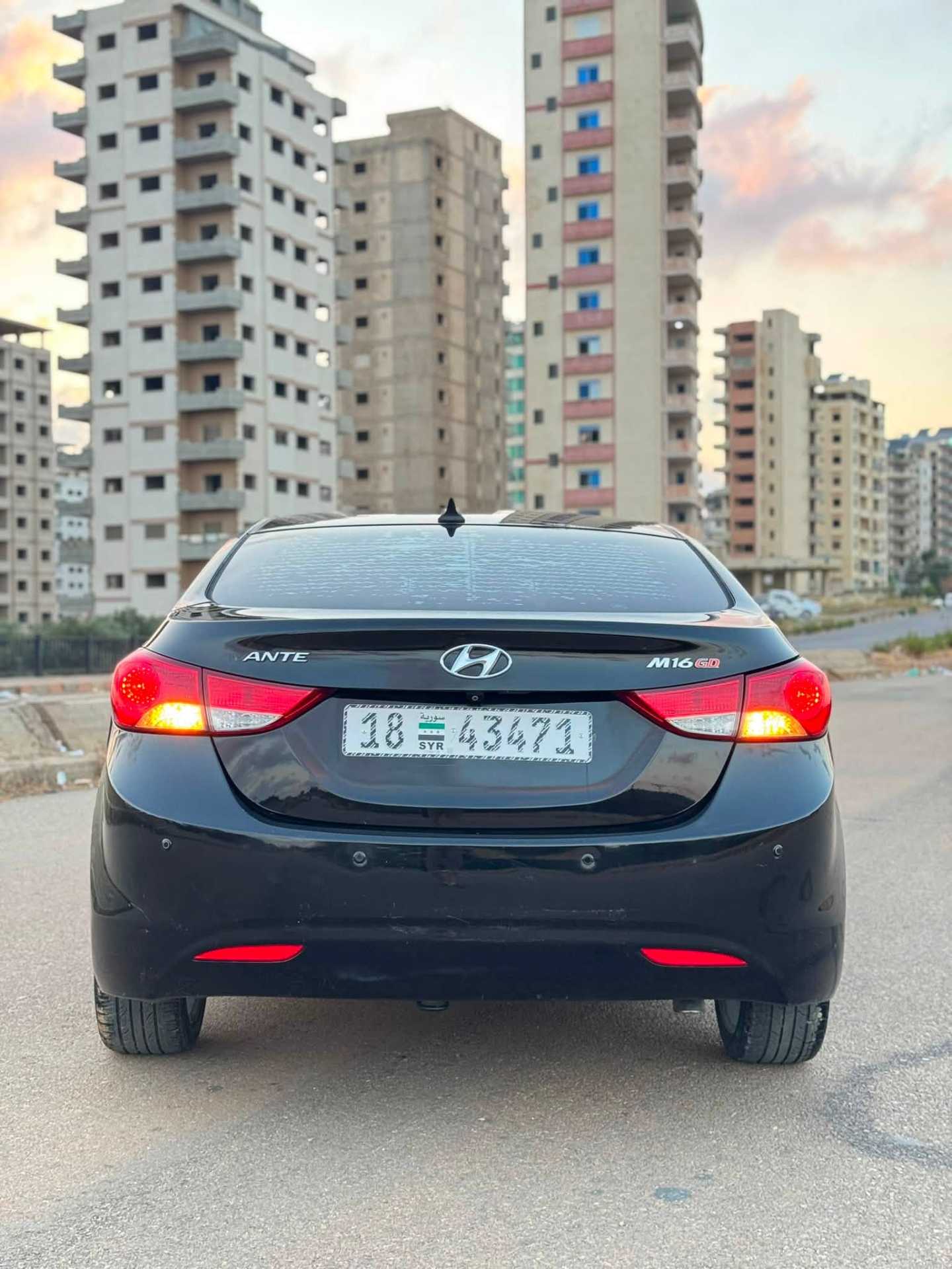 Hyundai Avante 2011