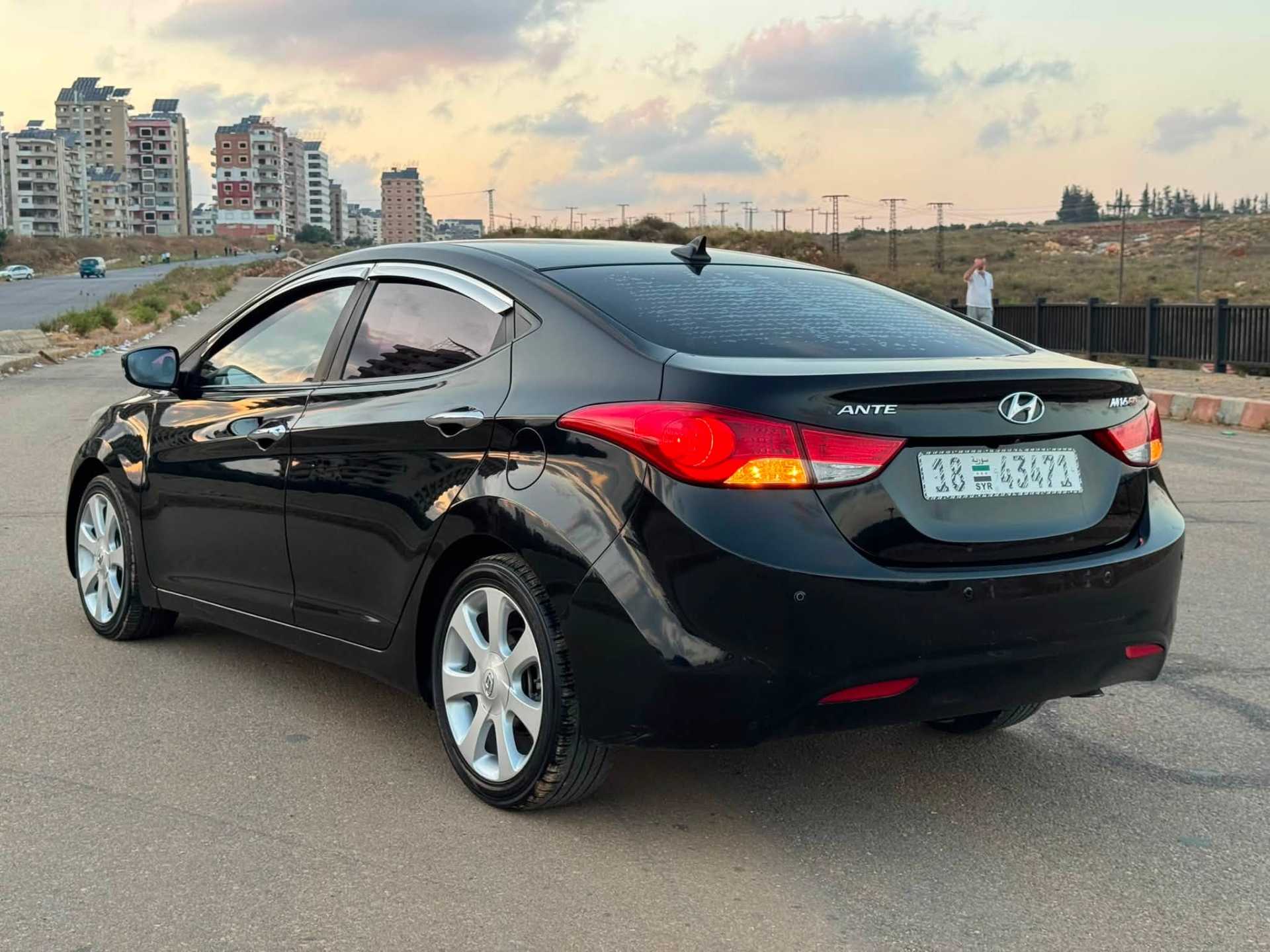 Hyundai Avante 2011
