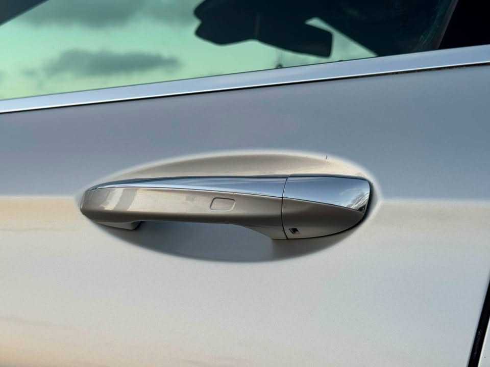 Mercedes Benz E300 2019