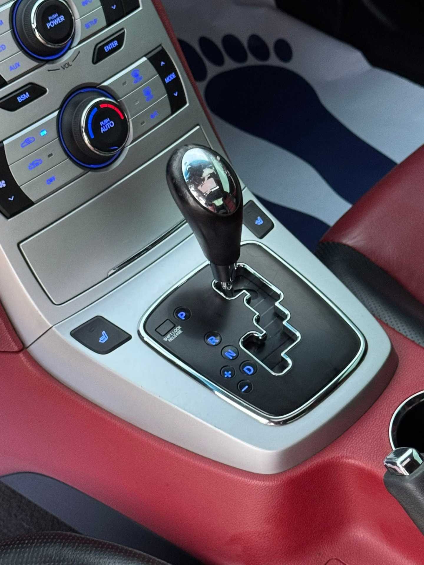 Hyundai Genesis 2009