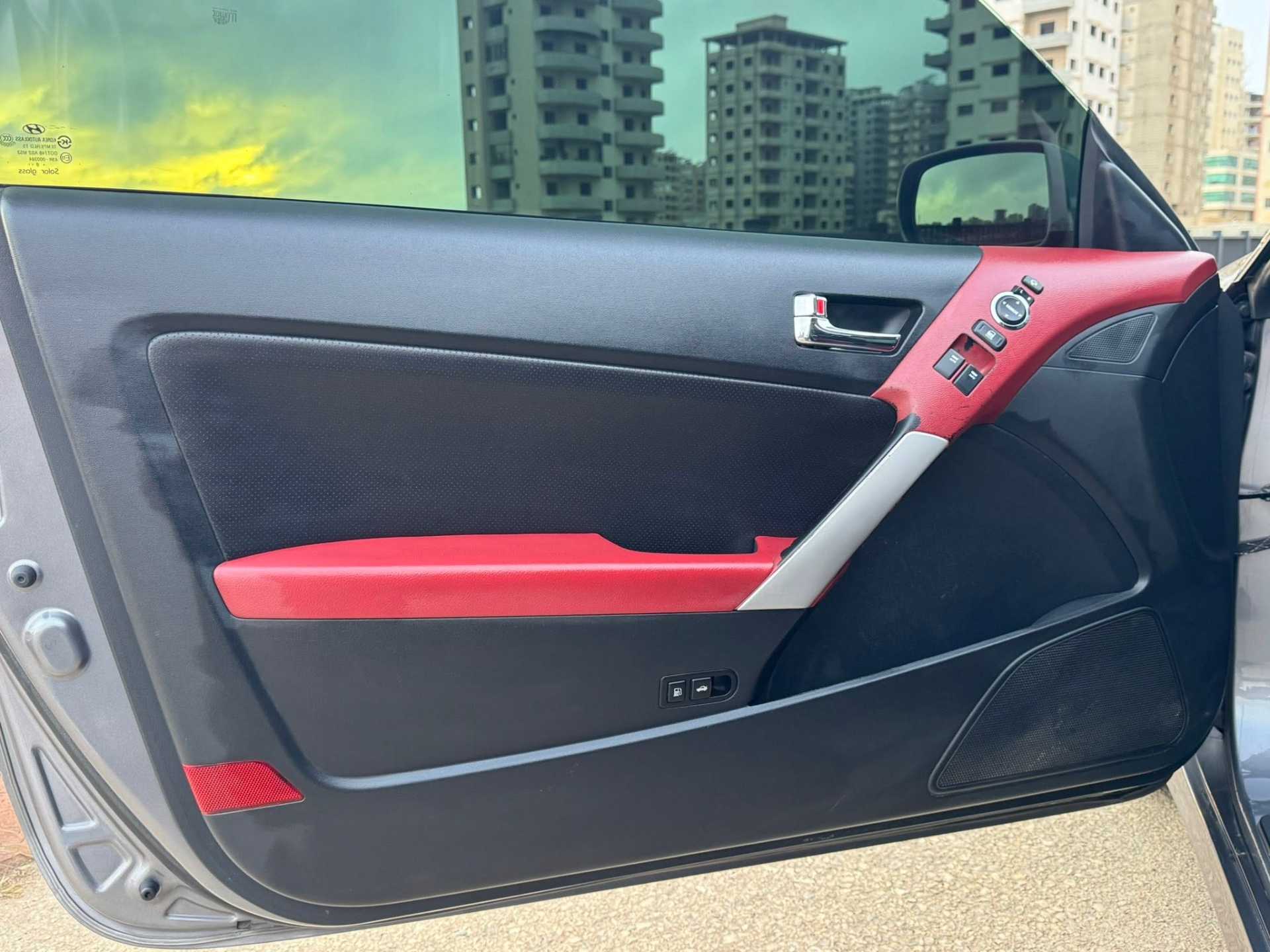 Hyundai Genesis 2009
