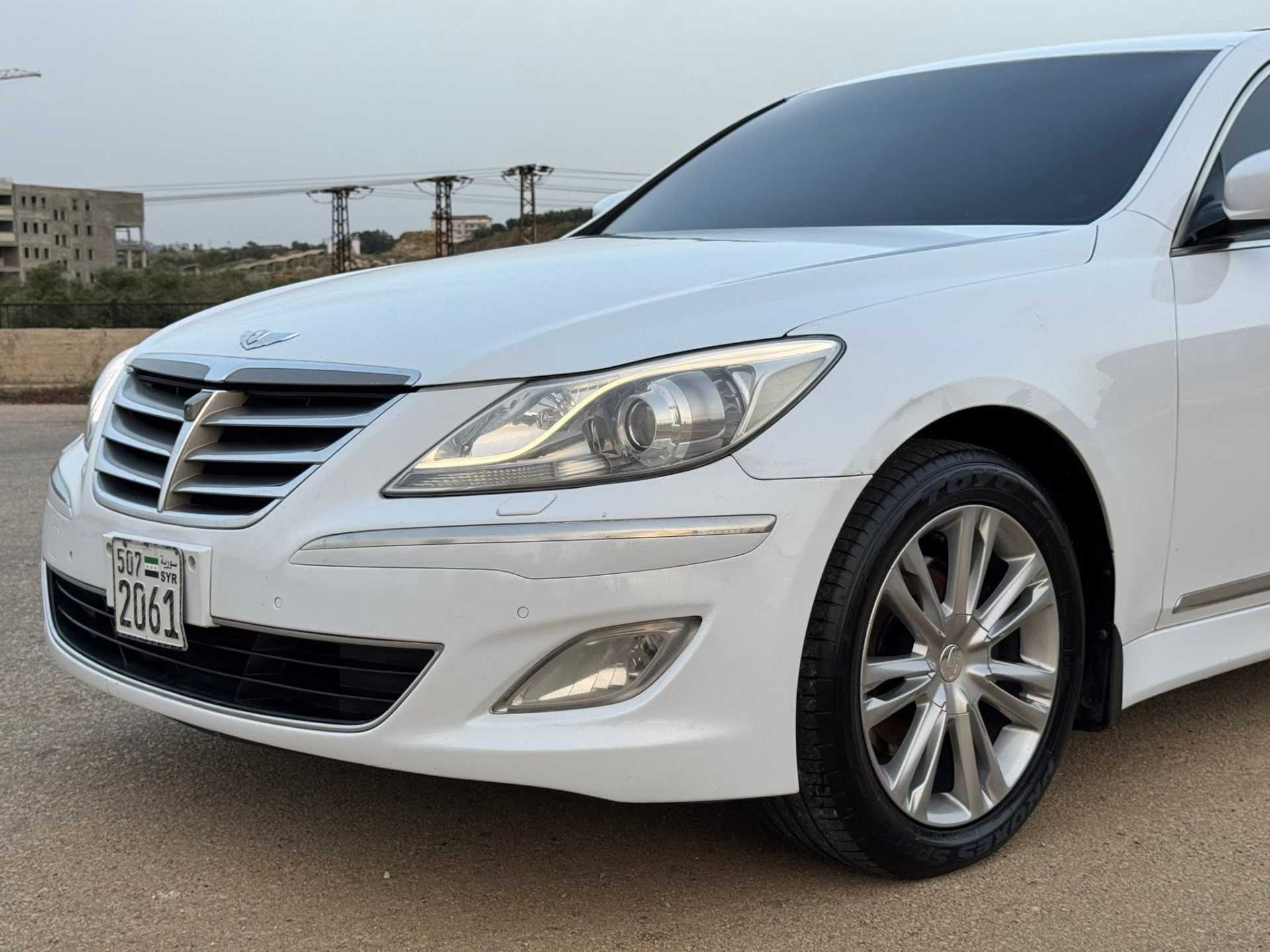 Hyundai Genesis 2014