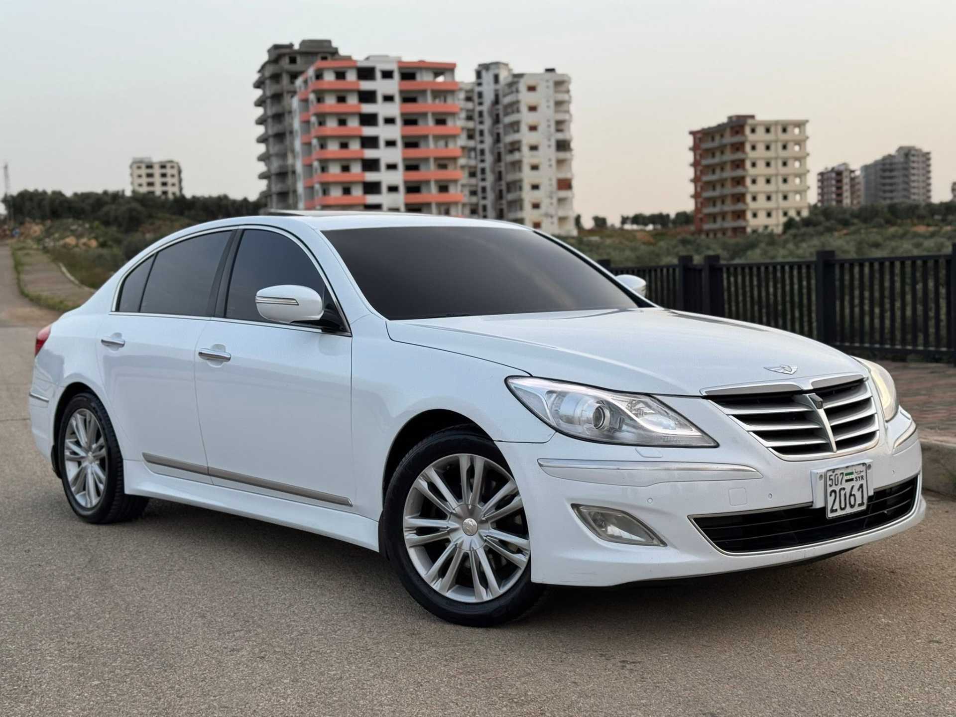 Hyundai Genesis 2014