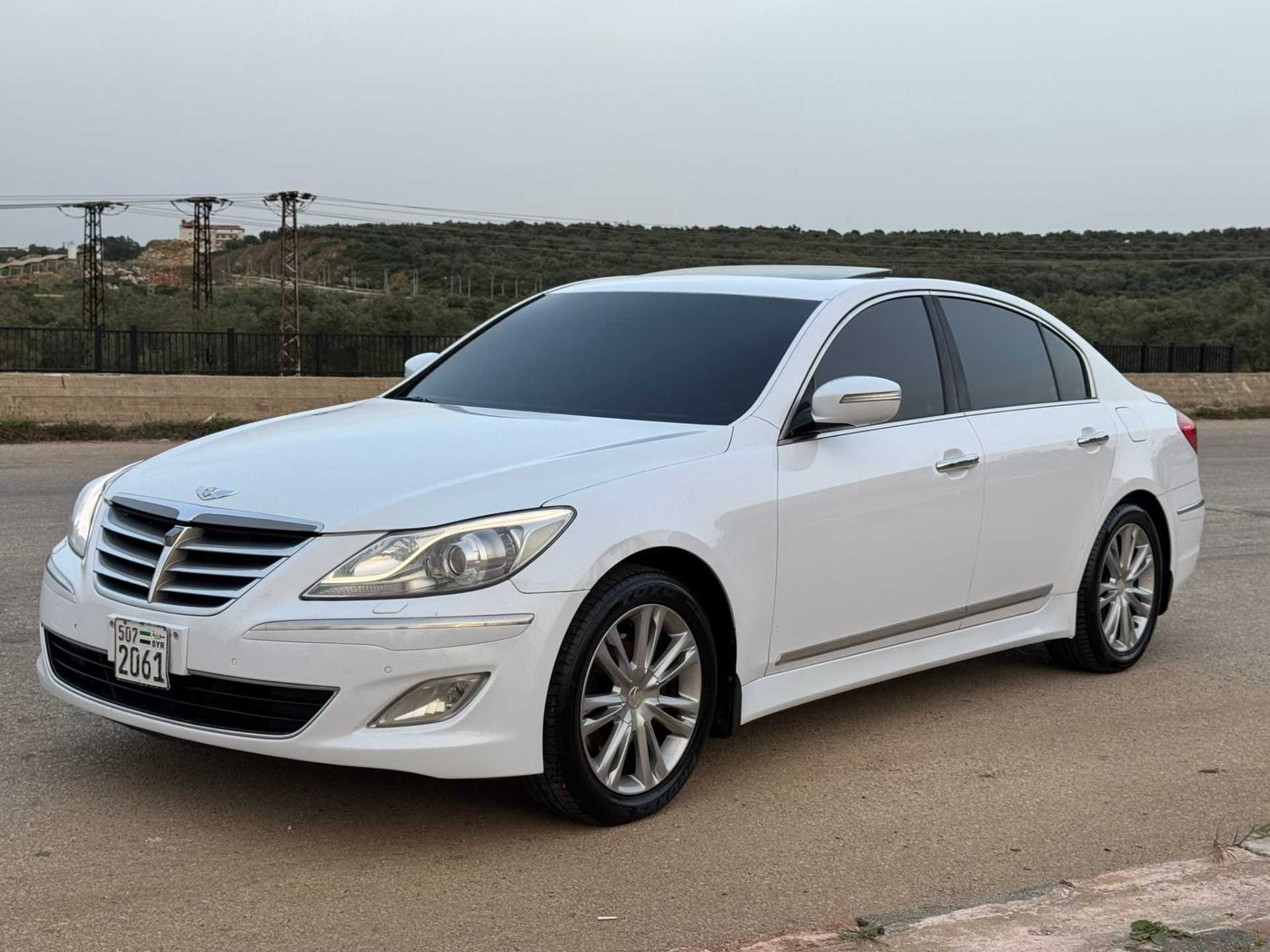 Hyundai Genesis 2014