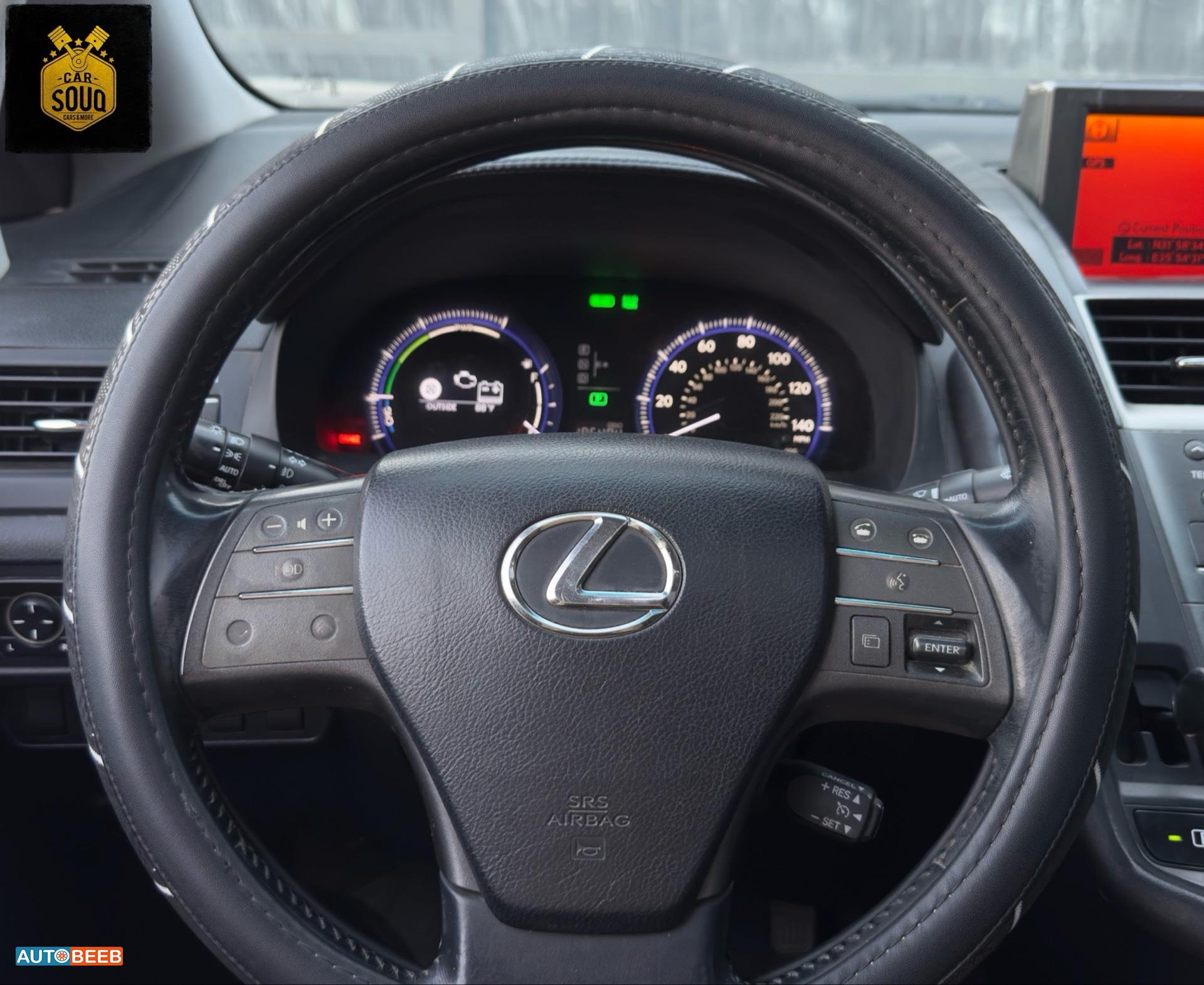 لكزس HS250h 2010