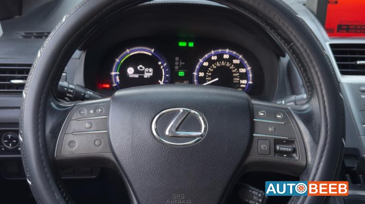 لكزس HS250h 2010