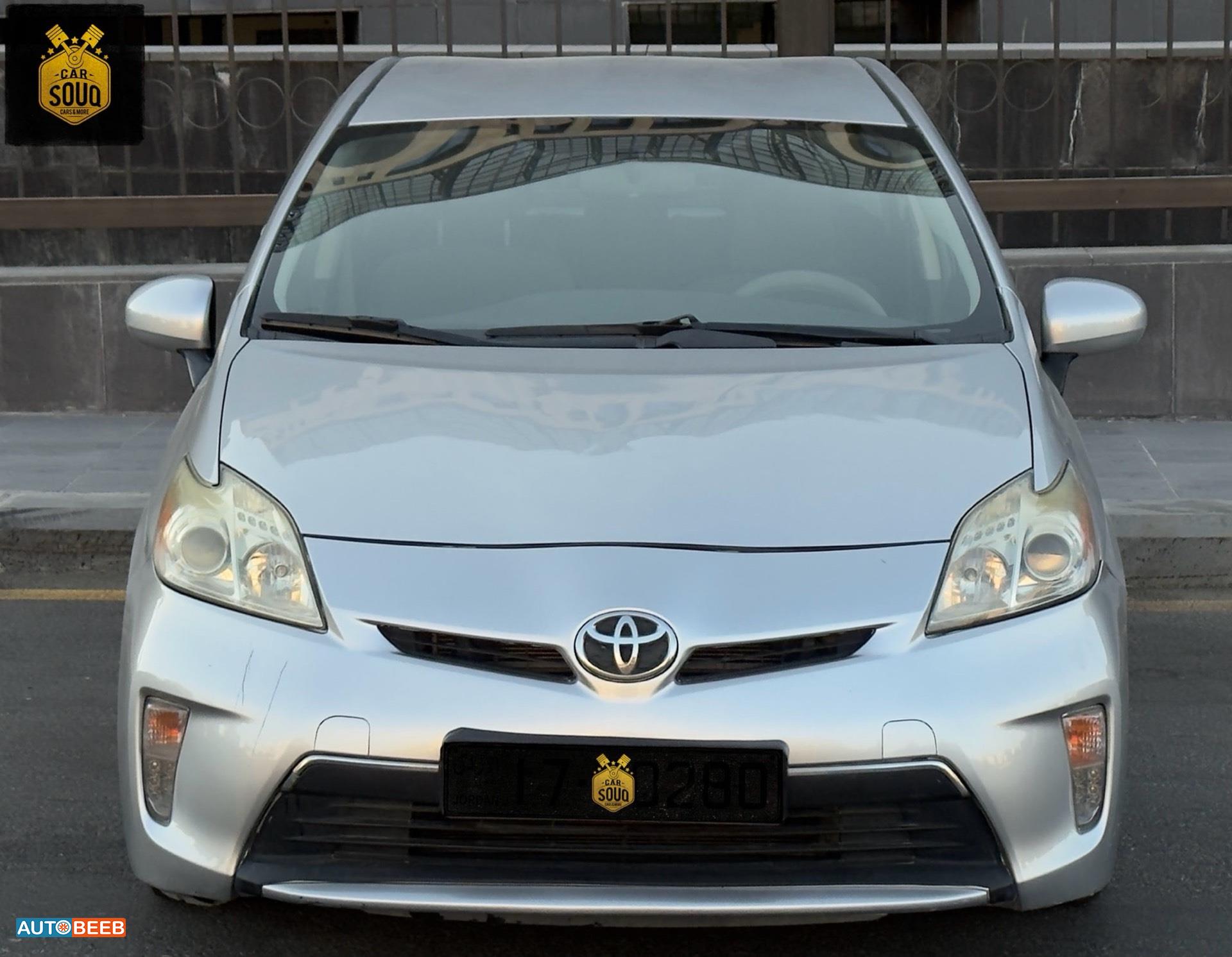 Toyota Prius 2012