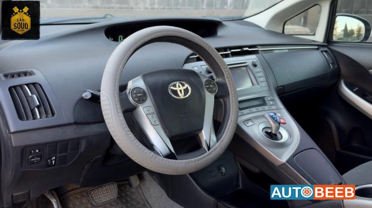 Toyota Prius 2012