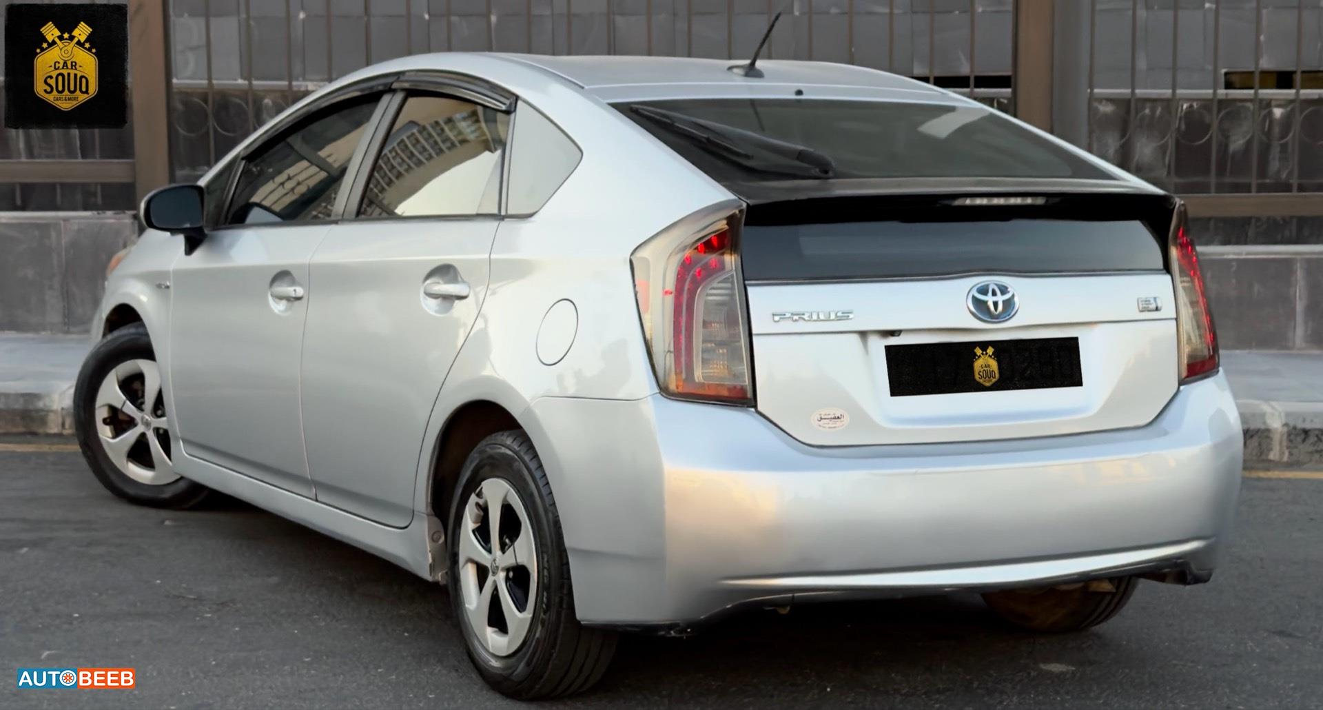Toyota Prius 2012