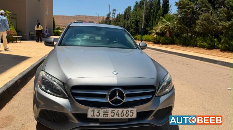 مرسيدس بنز C300 2015