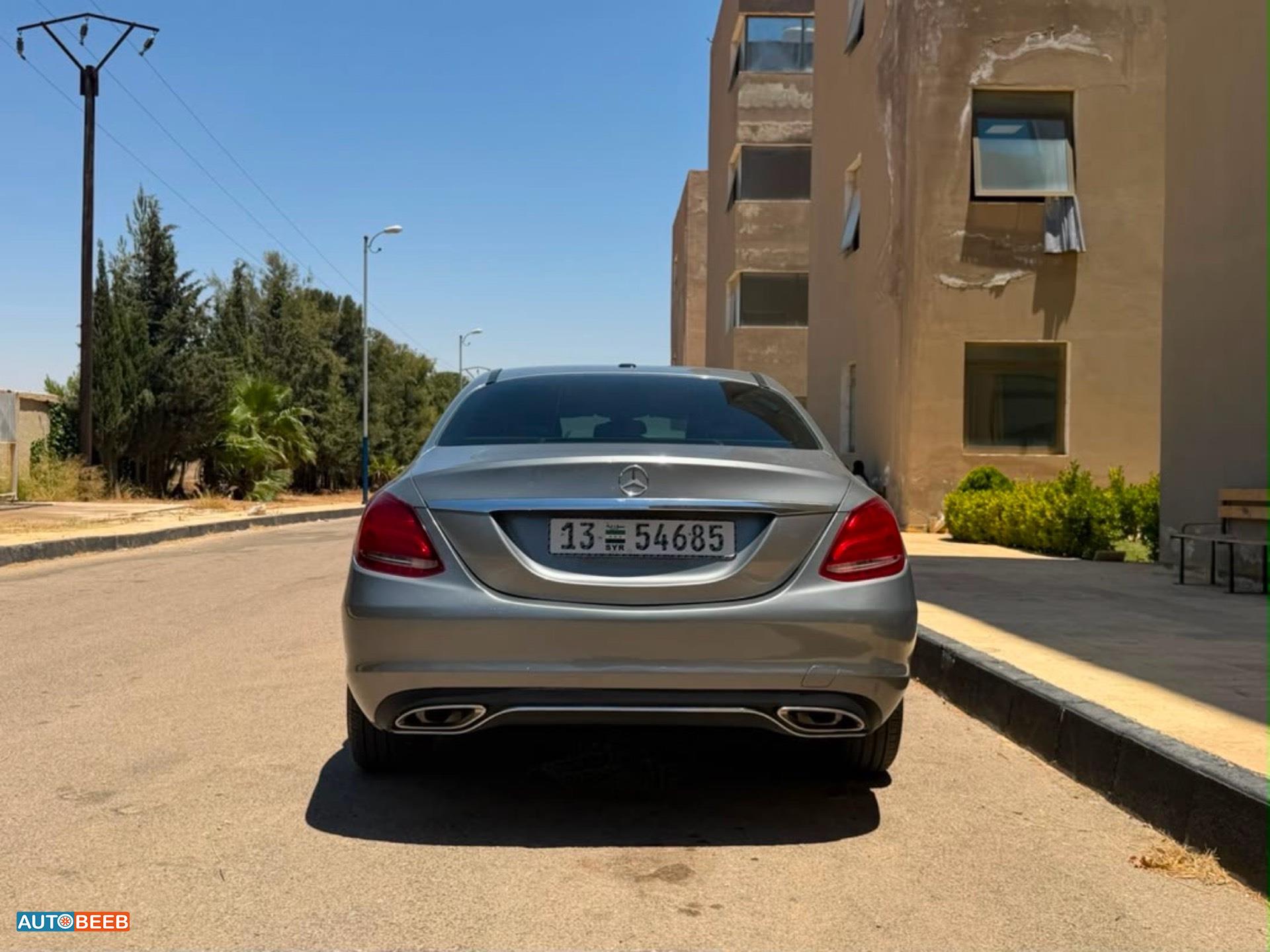 مرسيدس بنز C300 2015