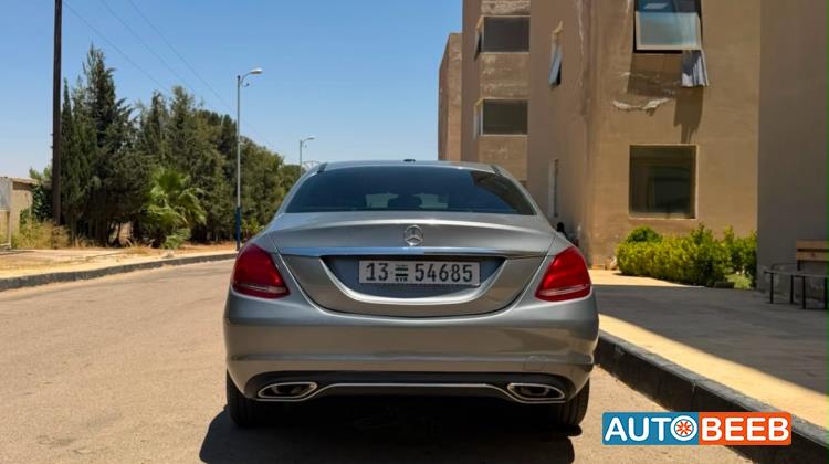 مرسيدس بنز C300 2015