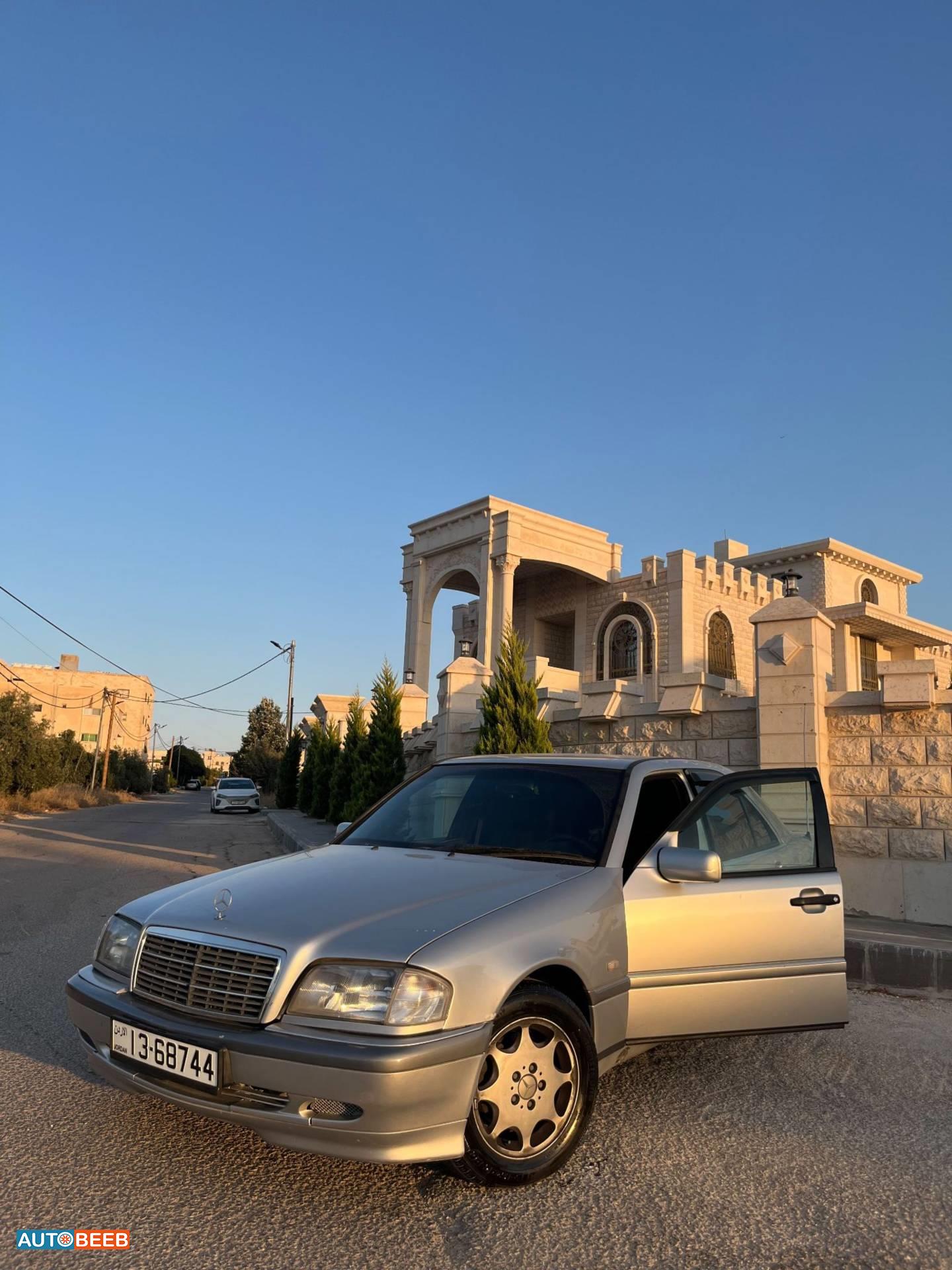 مرسيدس بنز C200 1996