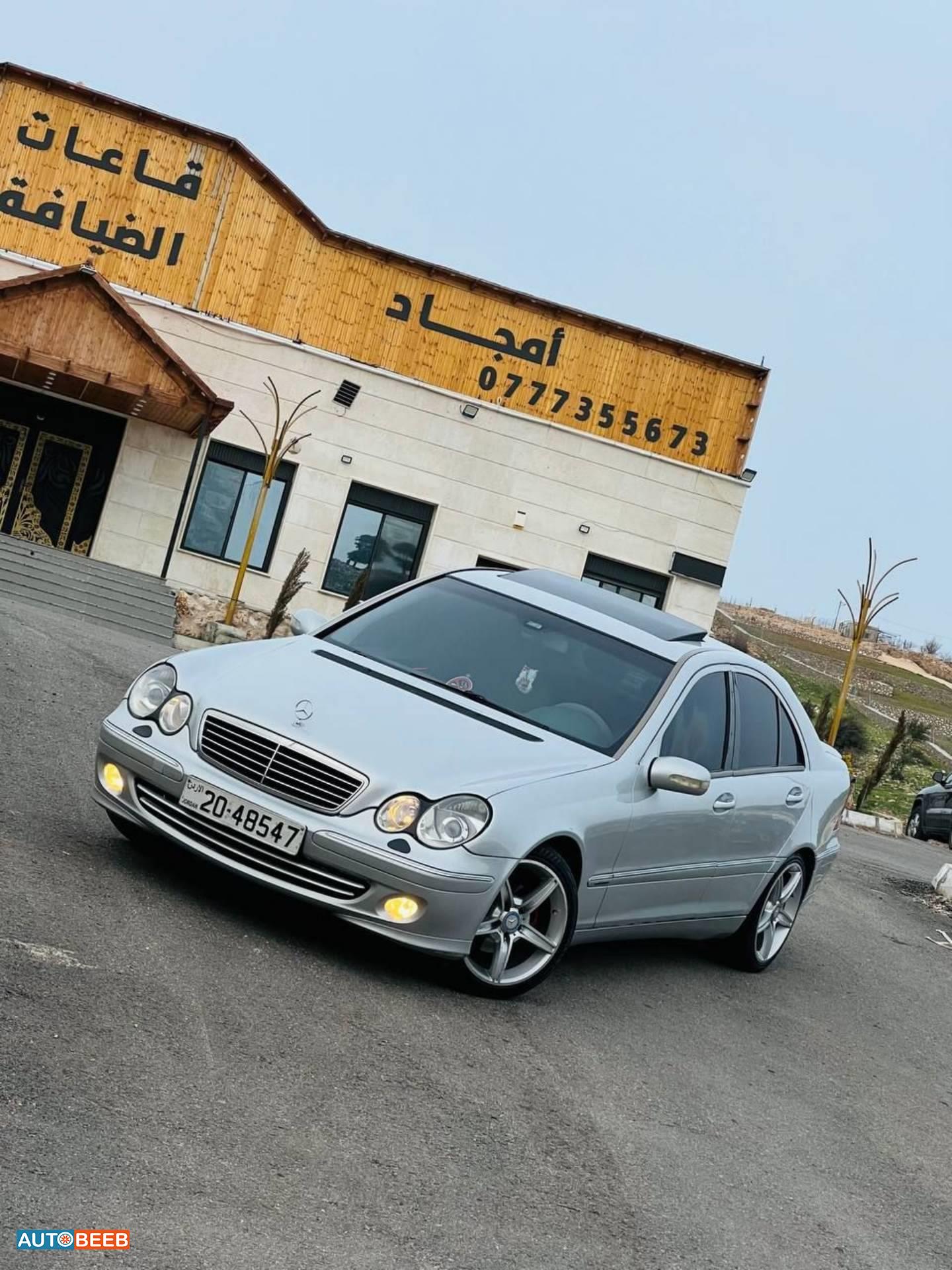 مرسيدس بنز C200 2001