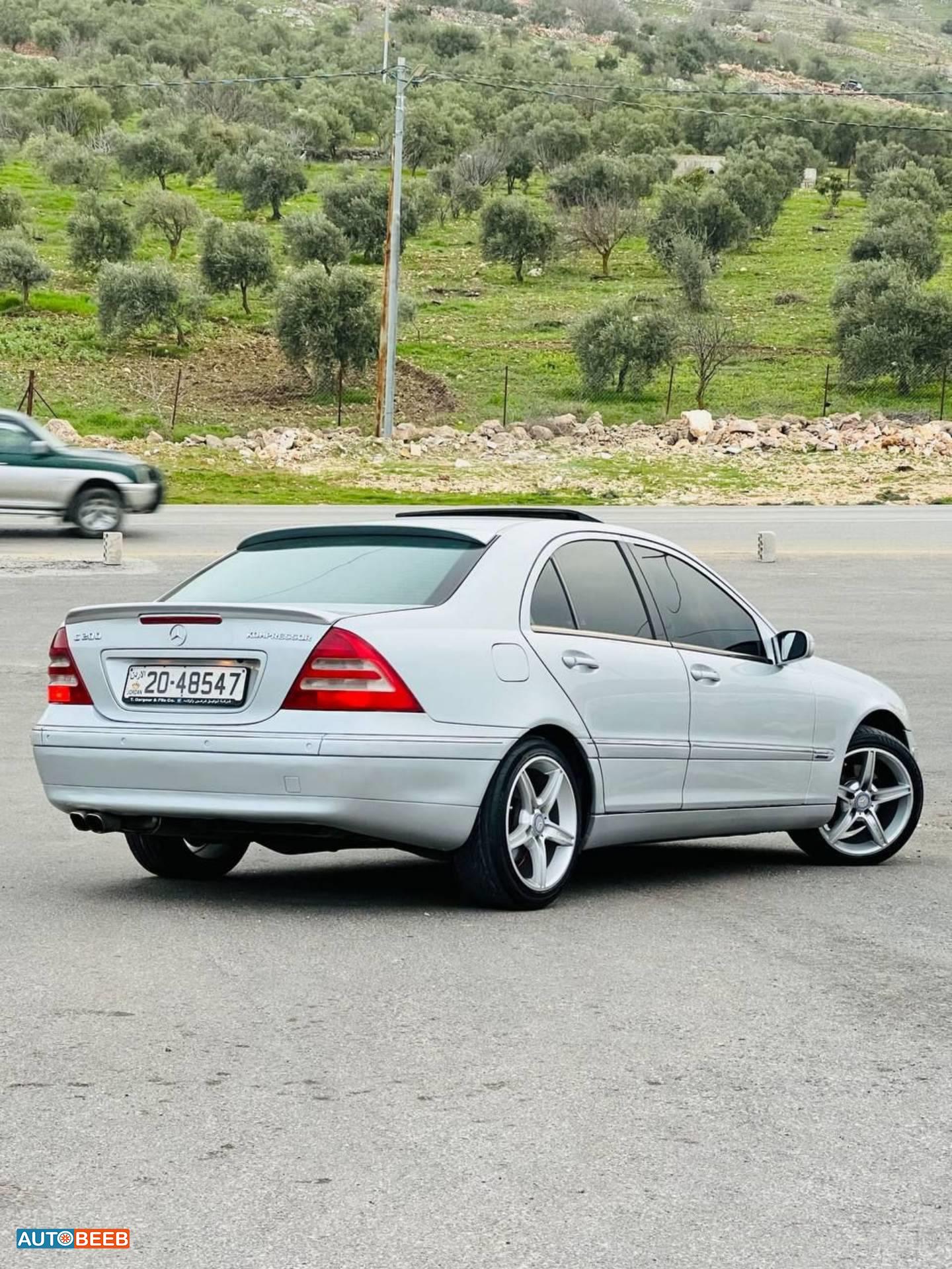 مرسيدس بنز C200 2001