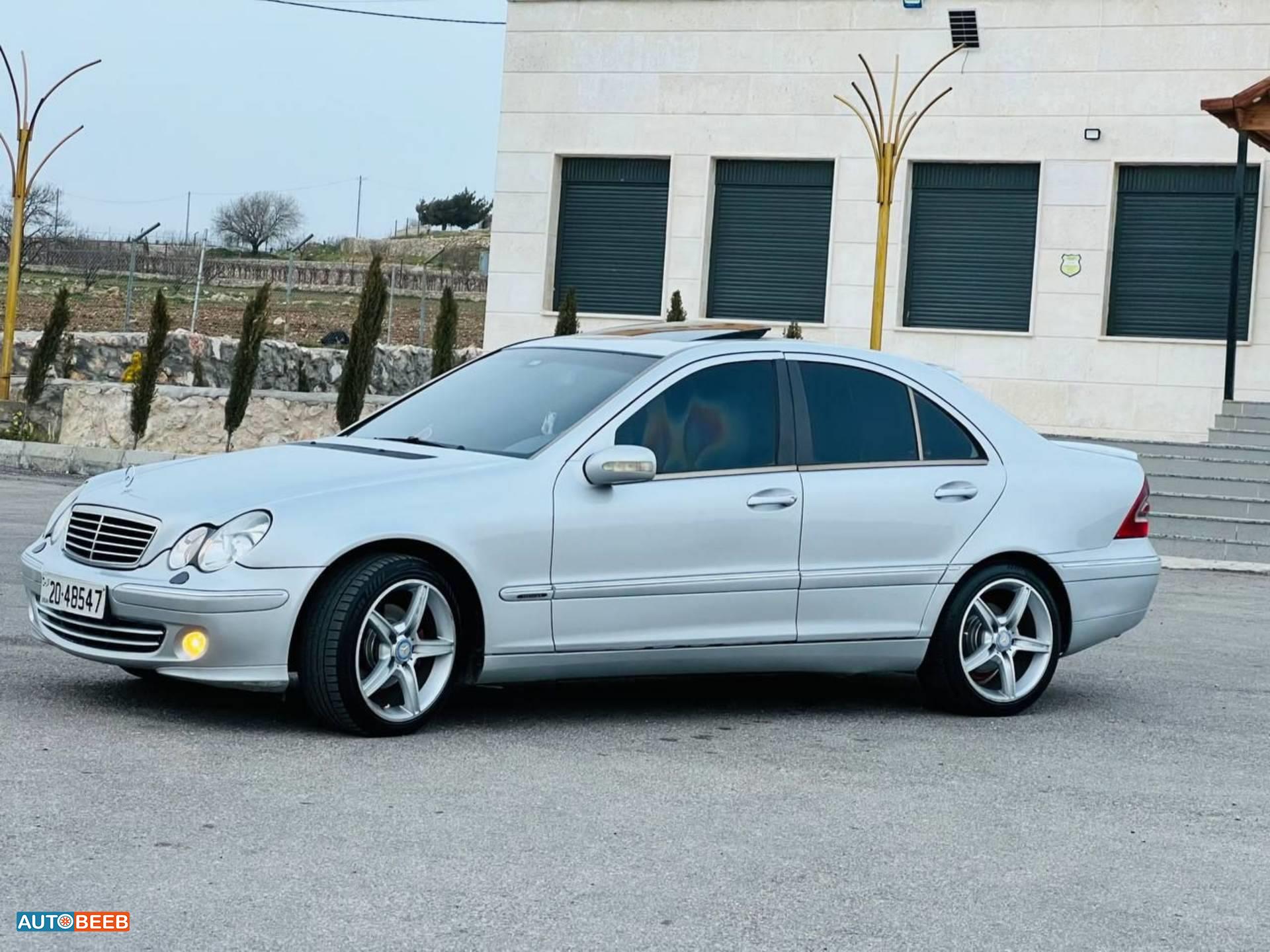 مرسيدس بنز C200 2001