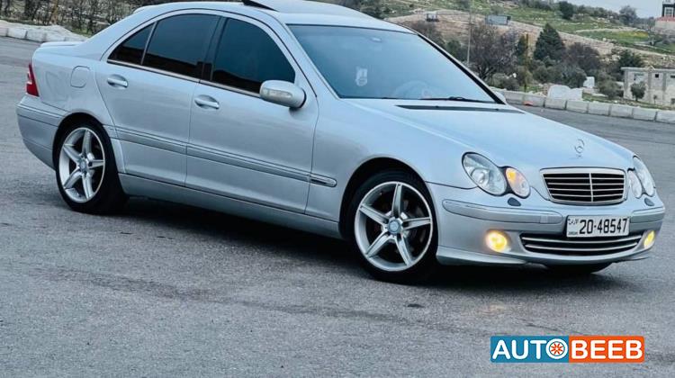 مرسيدس بنز C200 2001