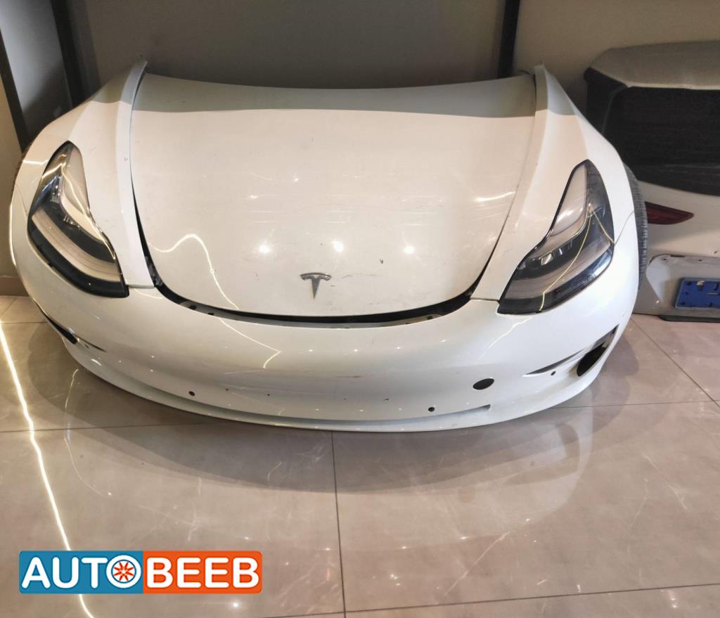 Body  Front clip Tesla 3