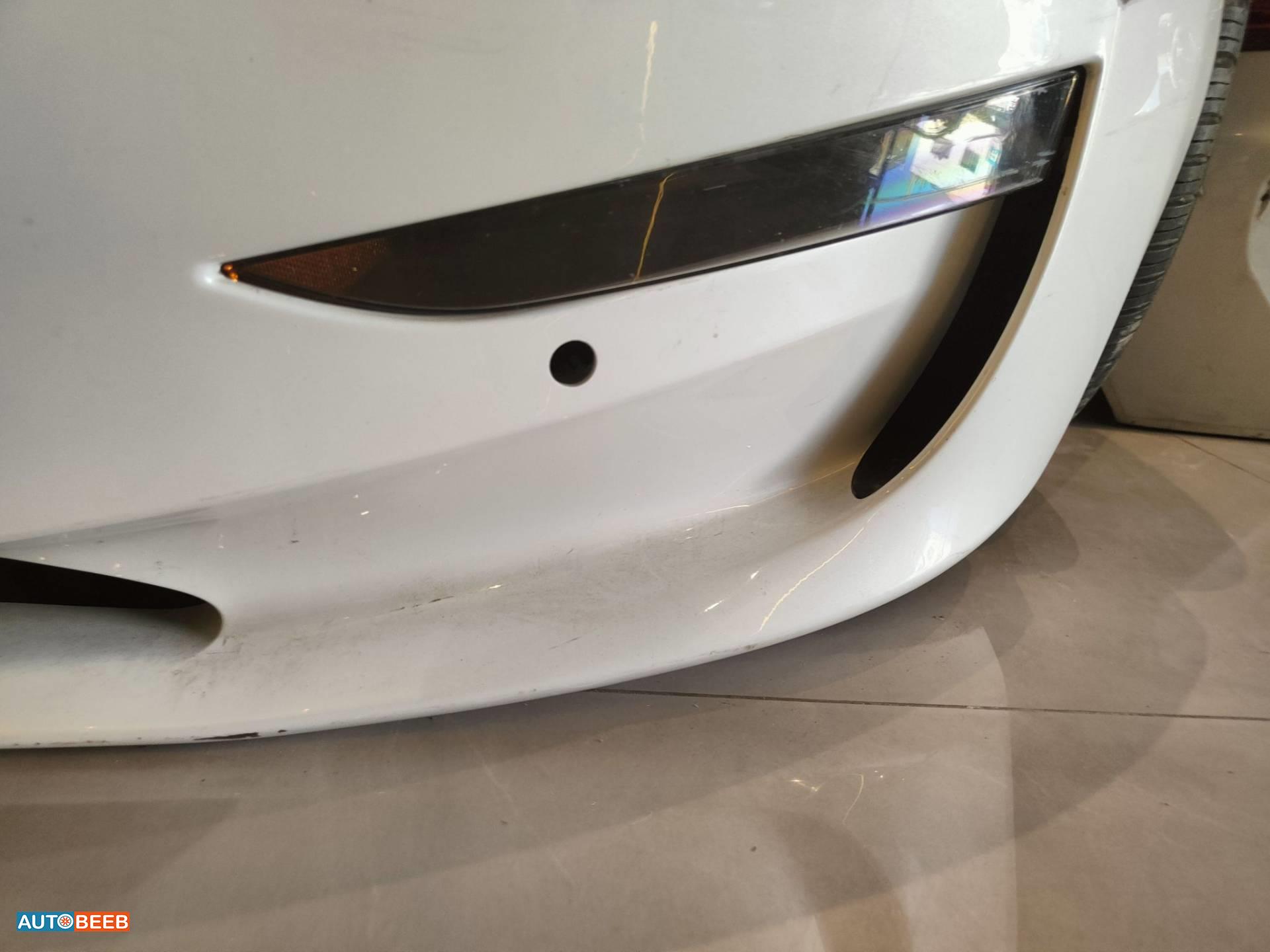 Lights Spotlight Tesla 3