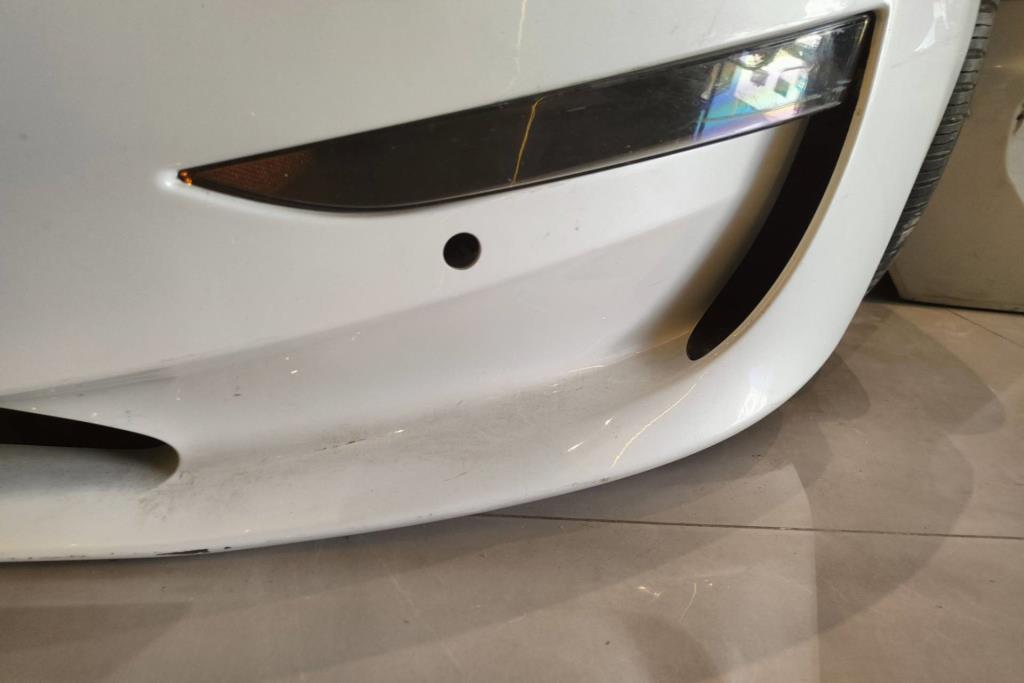 Lights Spotlight Tesla 3