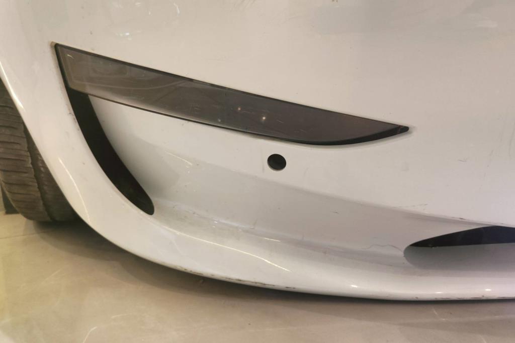 Lights Spotlight Tesla 3